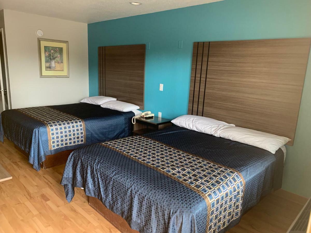 Relax Inn 布赖恩 外观 照片
